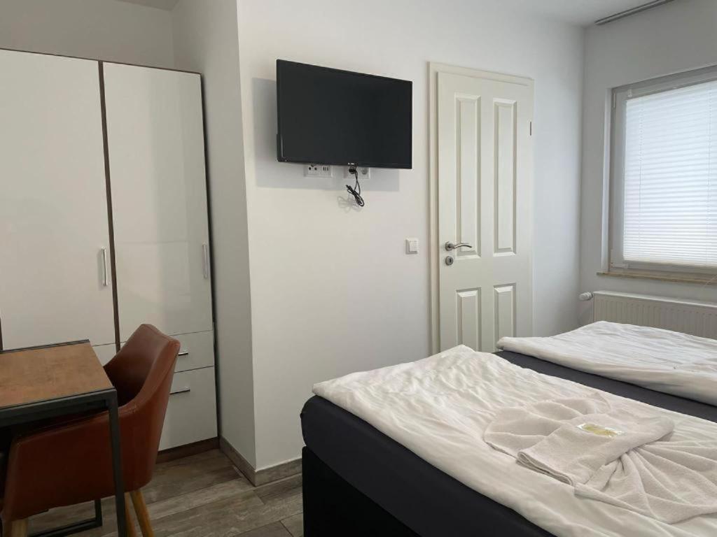 Hotel Gruener Baum Schömberg Zewnętrze zdjęcie